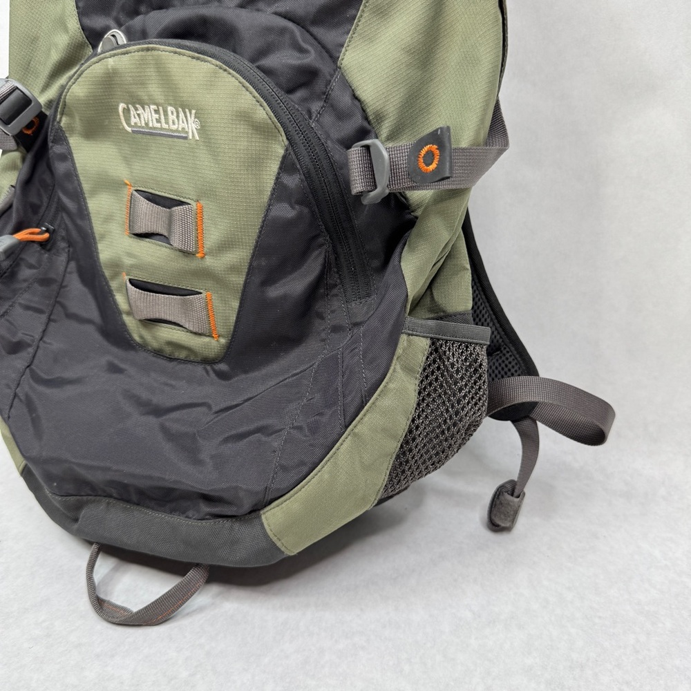 Camelbak Cloud Walker Hydration Pack Backpack - G… - image 3